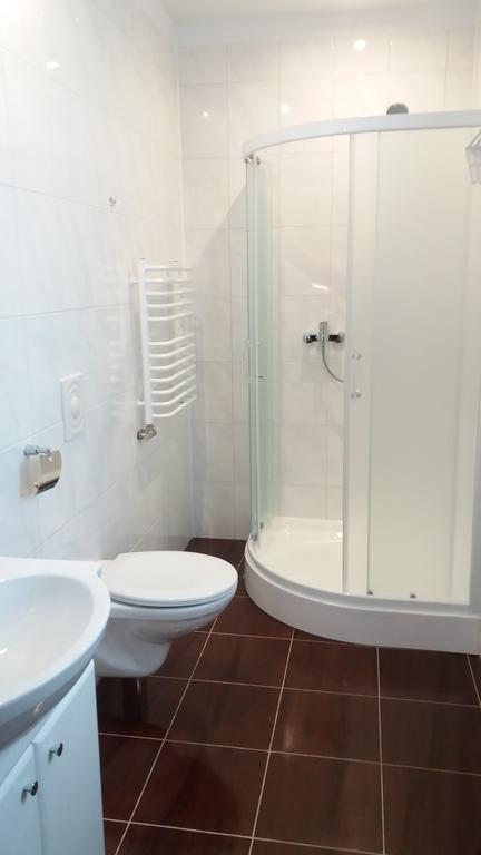Vidu Guest House Utena Exterior foto