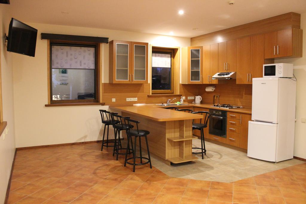 Vidu Guest House Utena Exterior foto